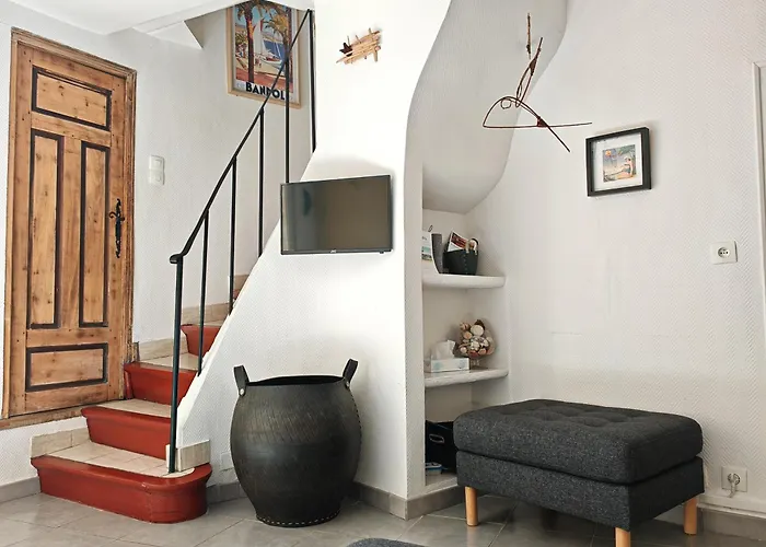아파트 La Maison Aux Volets Bleus *