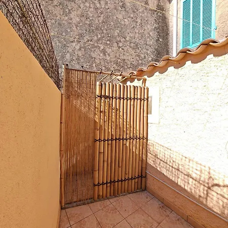 Apartment La Maison Aux Volets Bleus Bandol