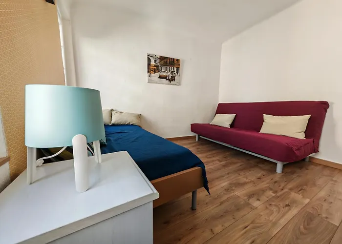 La Maison Aux Volets Bleus Bandol